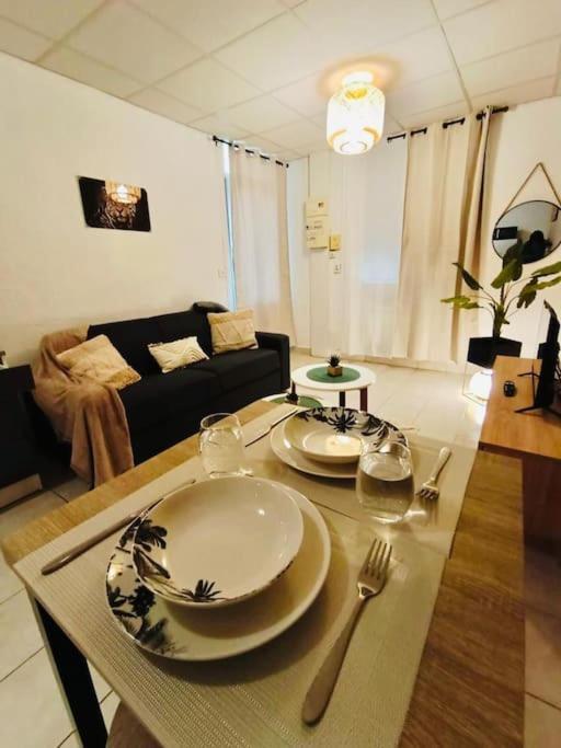 Le Savana Lodge Шанас Екстериор снимка